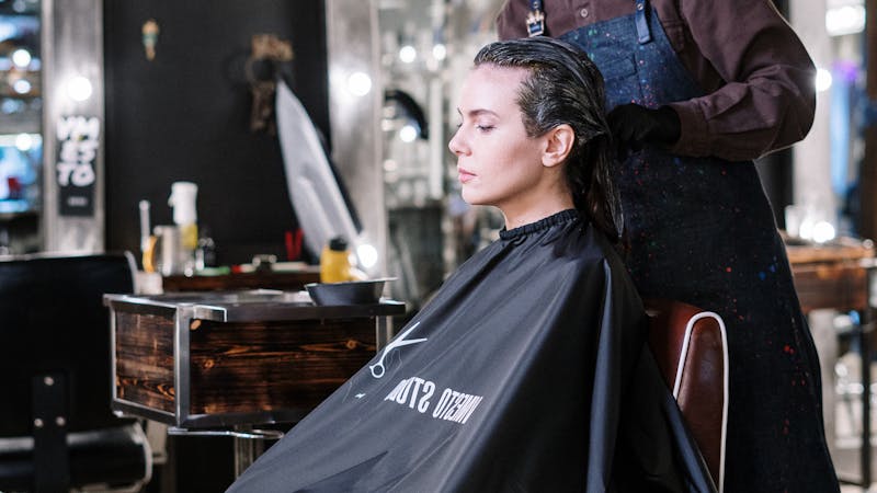 5 Signs Your Wig Needs Professional Repair
